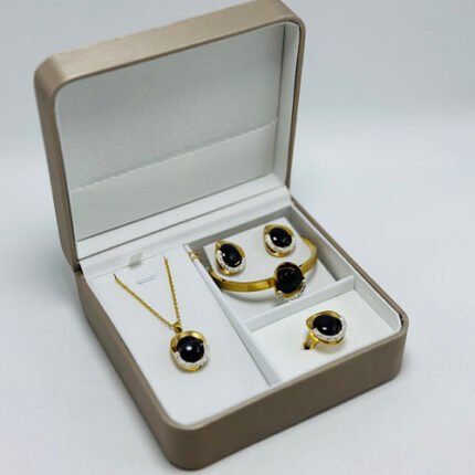 Parure En Acier Inoxydable