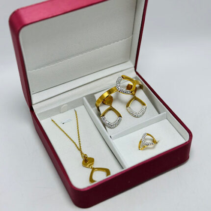 Parure En Acier Inoxydable