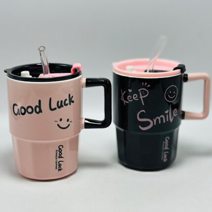 Mug isotherme avec paille