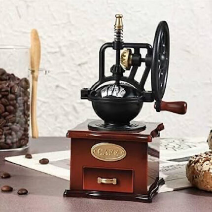 Boite a musique en forme de moulin a café