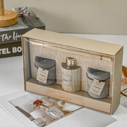 Coffret avec 2 bougies et diffuseur de parfum