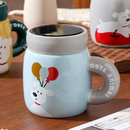 Mug avec couvercle et motif chien mignon