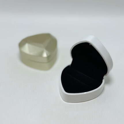 Boîte à Bague avec Lumière