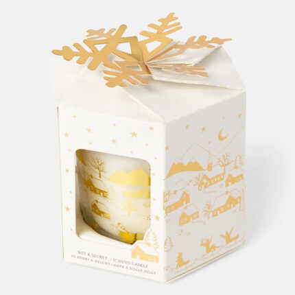 Bougie parfumée blanche dans une boîte cadeau décorée – Thème Noël
